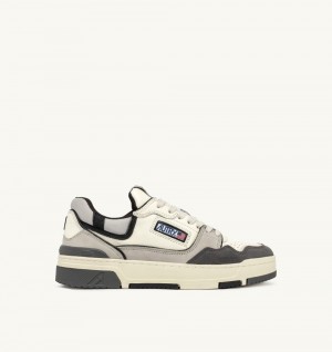 Autry Clc Low Sneakers Suede Nabuck Grey | 3627-SQEVY