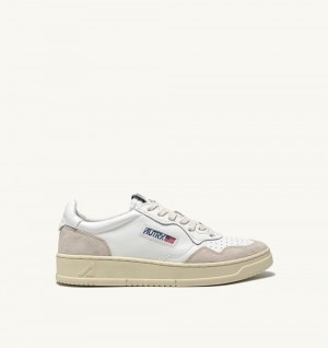 Autry Medalist Low Sneakers Leather Suede White | 1863-IMWPB