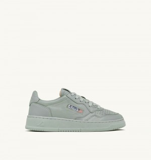 Autry Medalist Low Sneakers Matte Leather Grey | 7621-UYPJQ