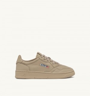 Autry Medalist Low Sneakers Matte Nomad Leather Shearling Beige | 5896-WUJXL