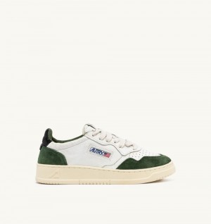 Autry Medalist Low Sneakers Military Suede Leather Green / White | 0534-ALZRK