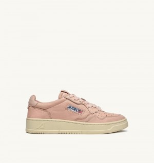 Autry Medalist Low Sneakers Soft Goatskin Pink | 4651-GLHKY