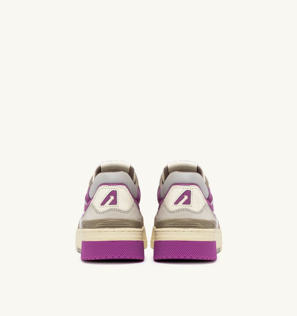 Autry Clc Low Sneakers Fuchsia Suede Nubuck Fucsia | 3814-RIGUO