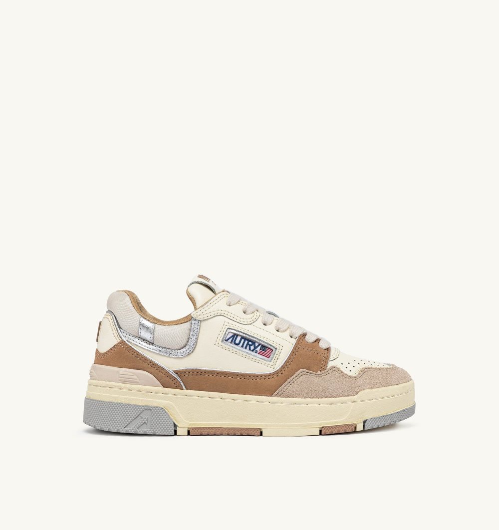 Autry Clc Low Sneakers Suede Nubuck Beige | 1385-WMQNS