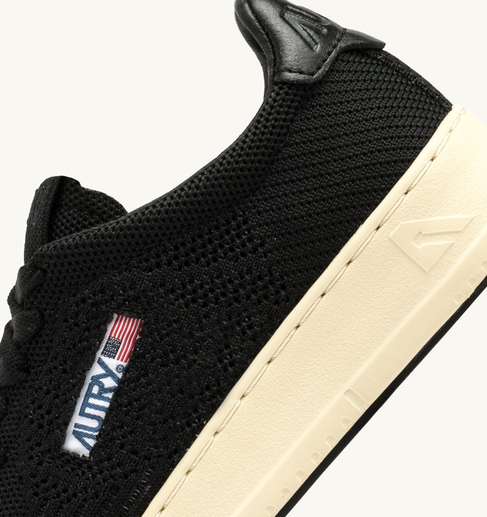 Autry Easeknit Medalist Low Sneakers Black Black | 7104-ISJNQ