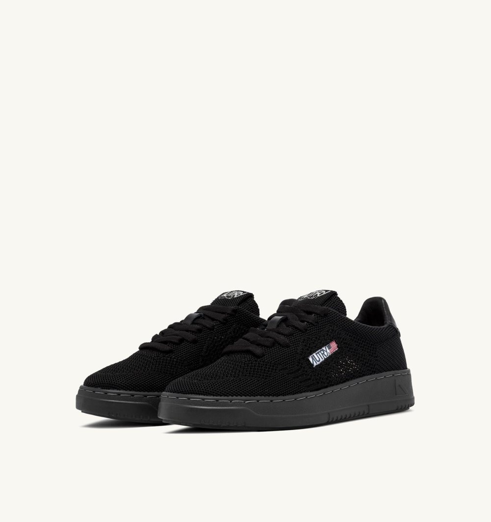 Autry Easeknit Medalist Low Sneakers Fabric Black | 6971-JXYUV