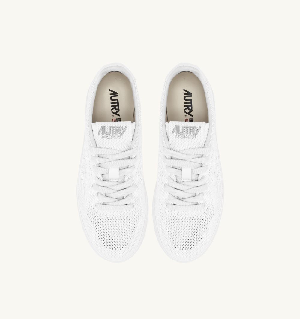 Autry Easeknit Medalist Low Sneakers Fabric White | 6317-PFNUS