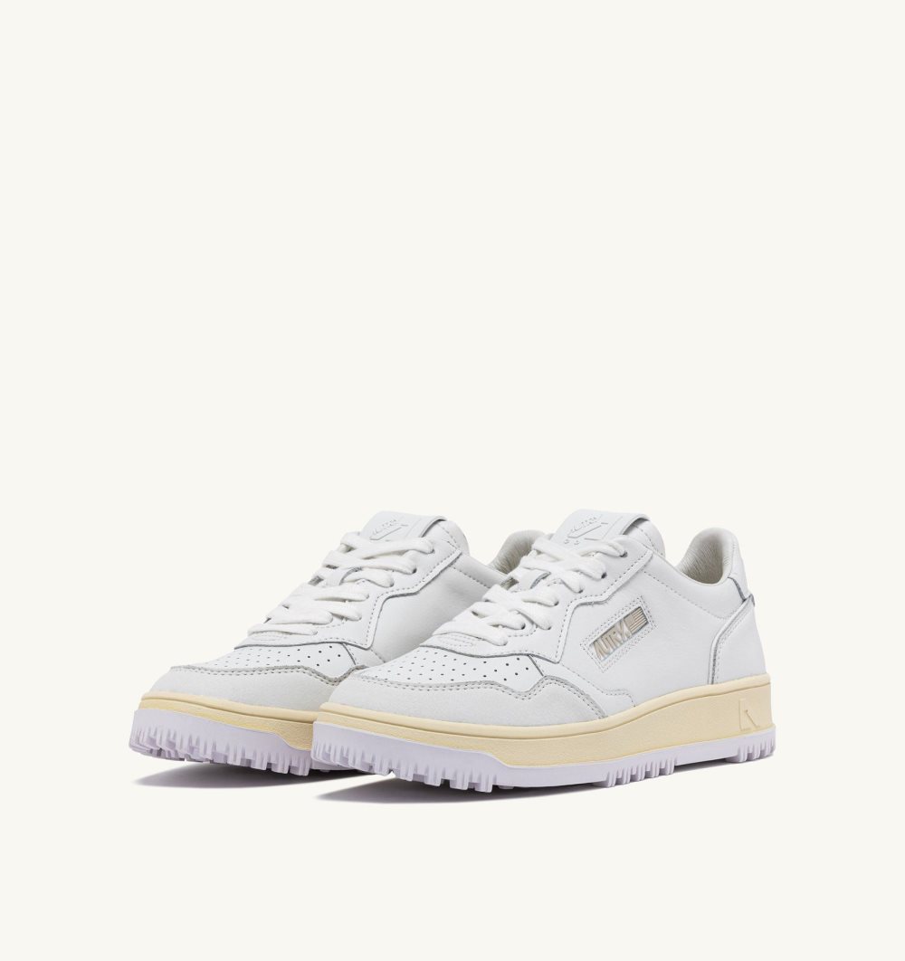 Autry Golf Low Sneakers Leather White | 4375-UWKOL