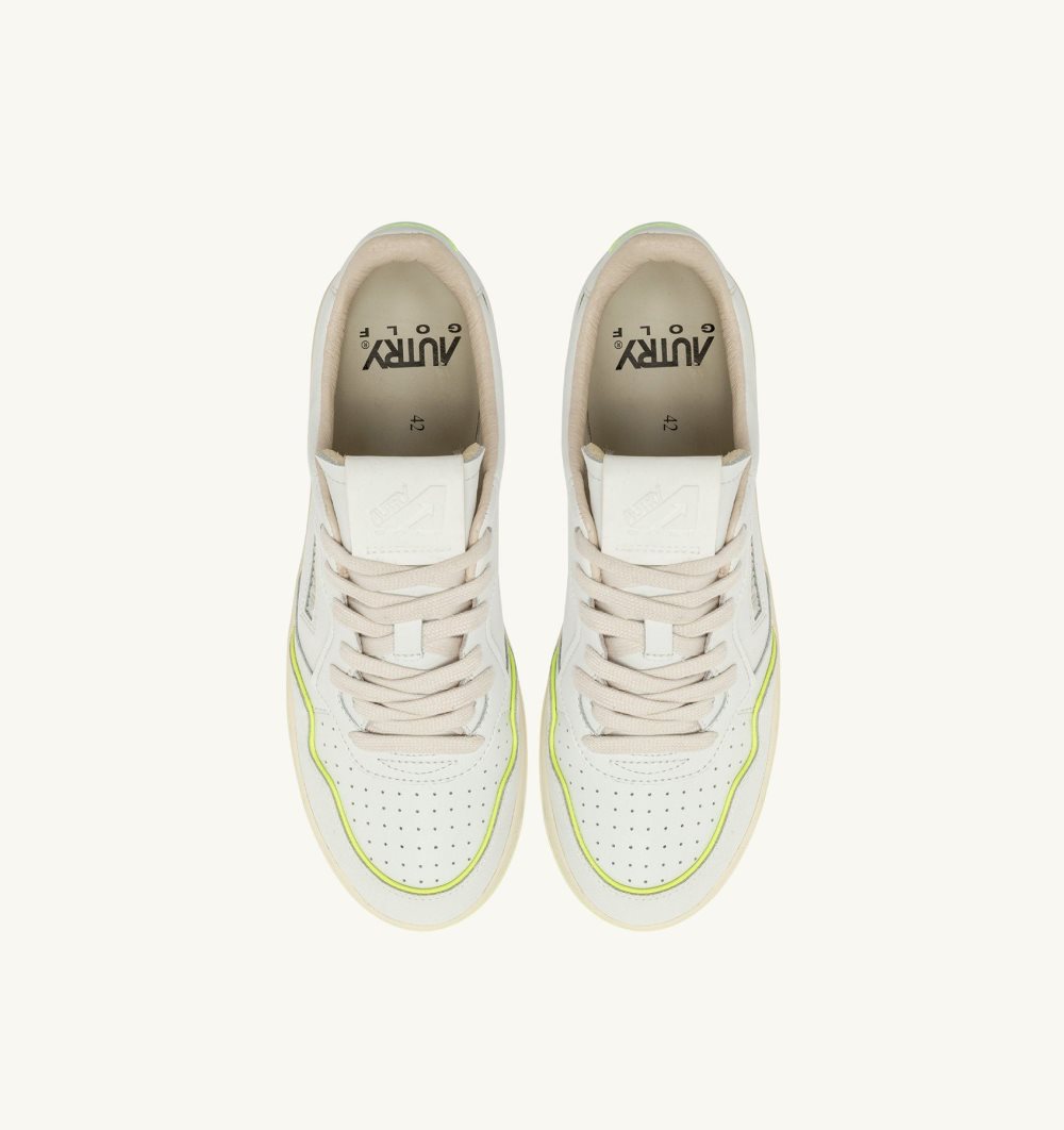 Autry Golf Low Sneakers Leather Yellow / White | 7468-QVBUL