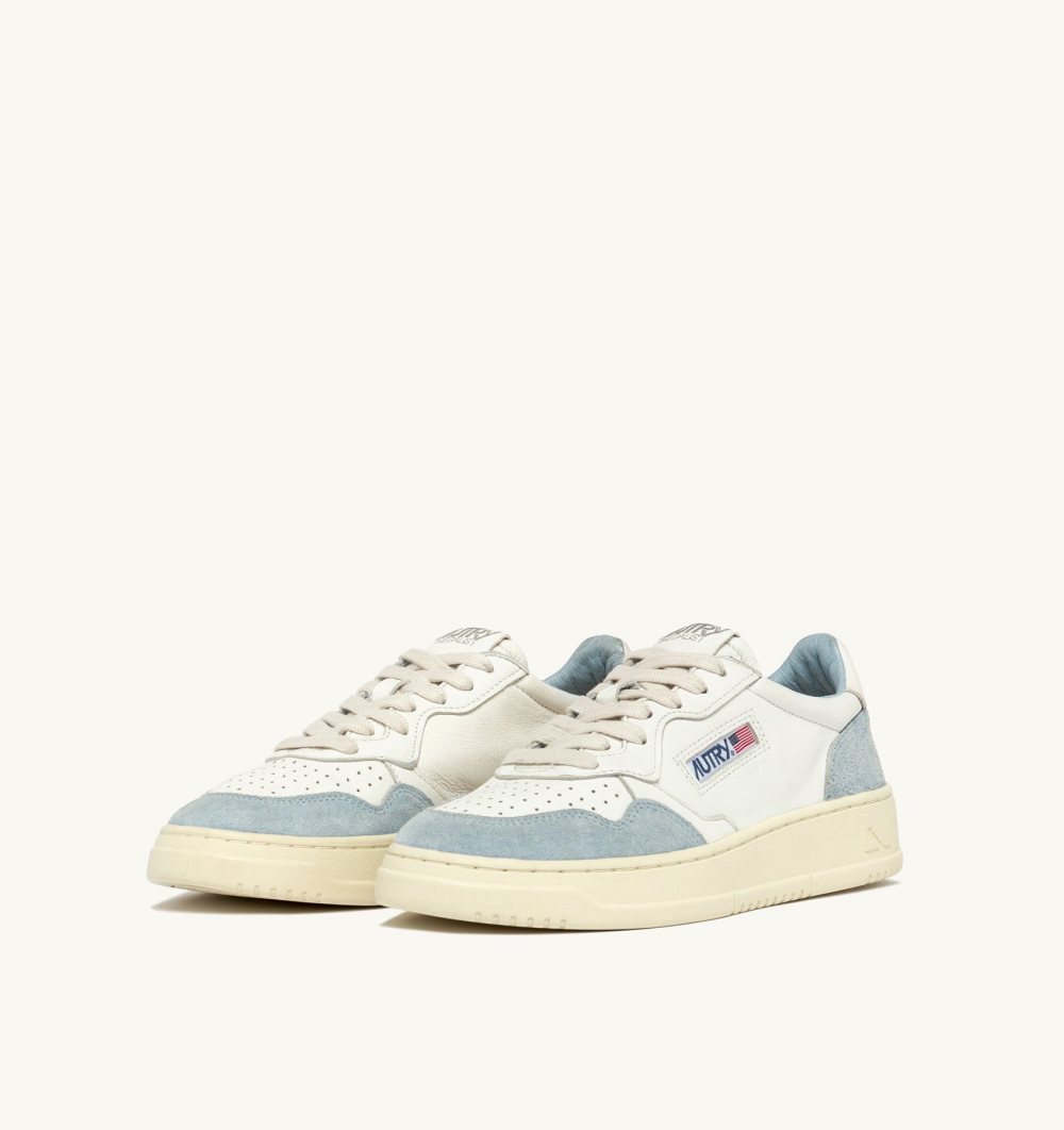 Autry Medalist Low Sneakers Goatskin Suede White / Blue | 9150-EPKBU