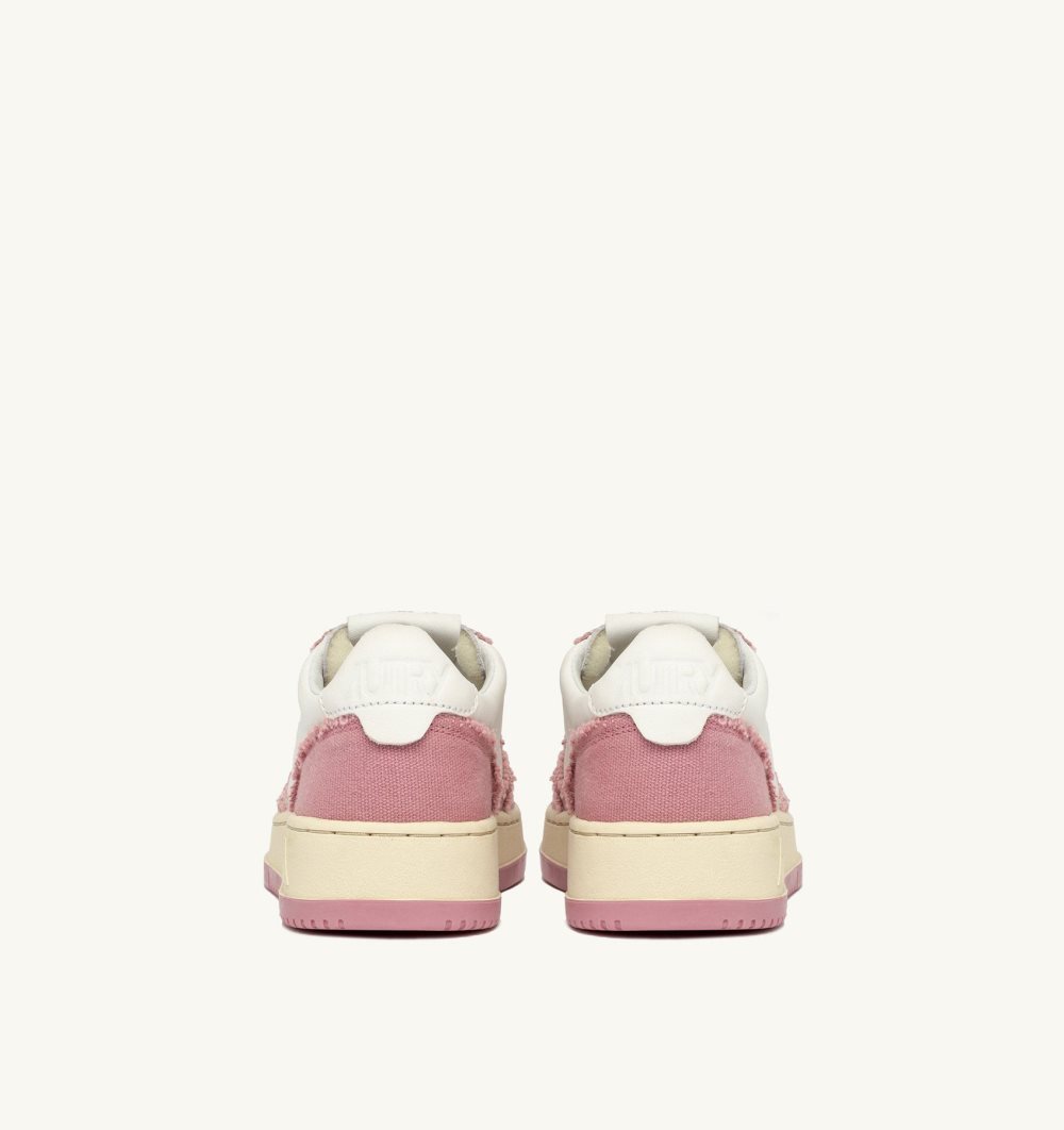 Autry Medalist Low Sneakers Leather Canvas White / Pink | 0647-DZABN