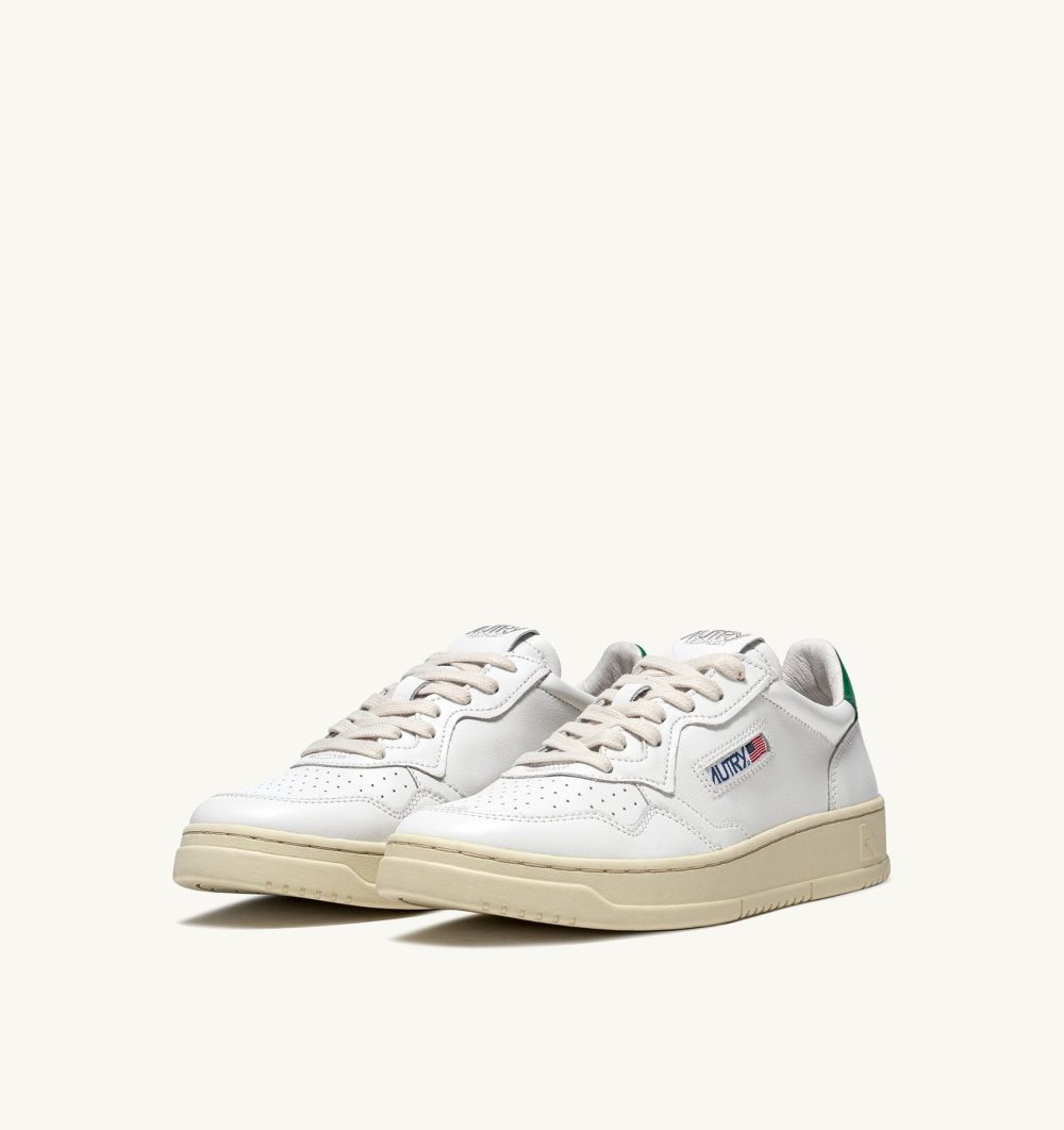 Autry Medalist Low Sneakers Leather Green / White | 7082-WCOHN