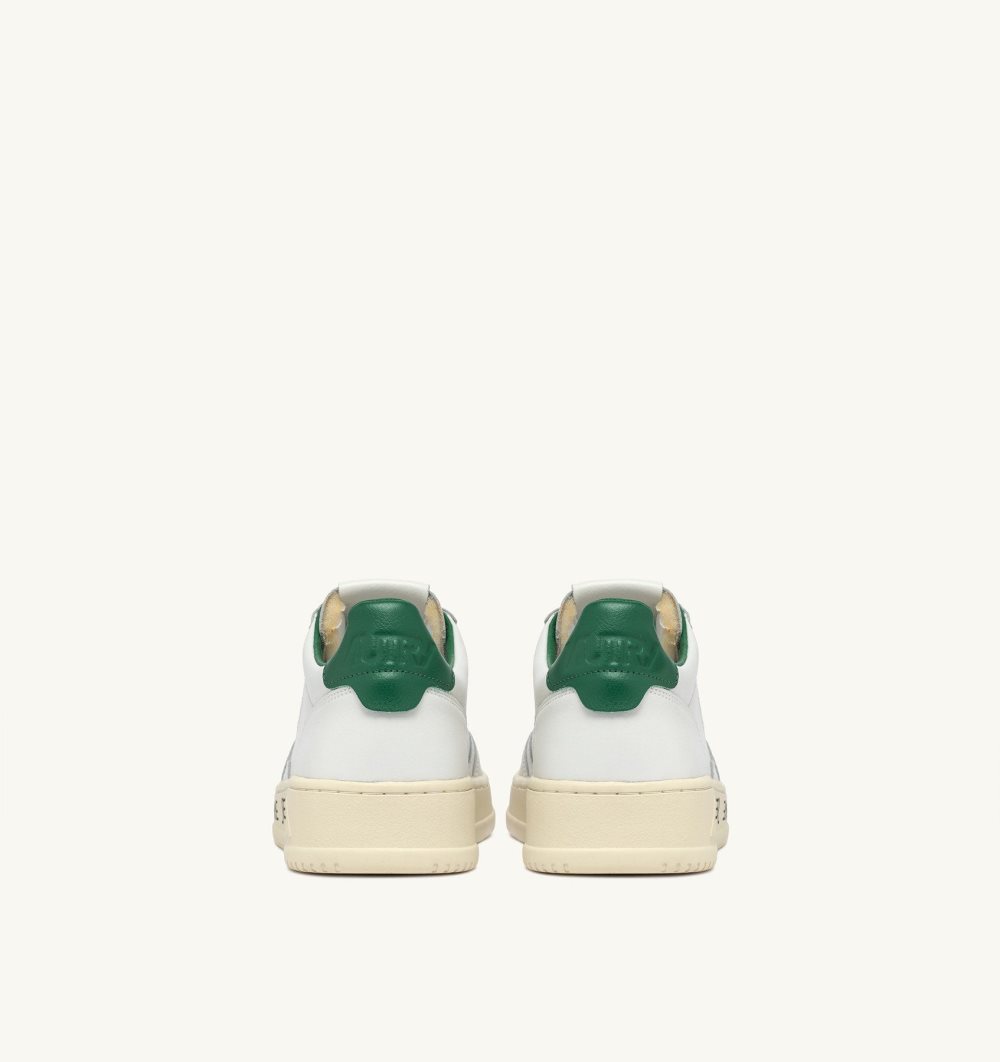 Autry Medalist Low Sneakers Leather Lettering Green / White | 8162-IPWNG