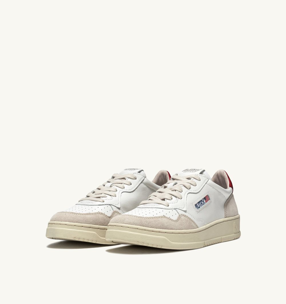 Autry Medalist Low Sneakers Leather Suede White / Red | 8423-UELYC