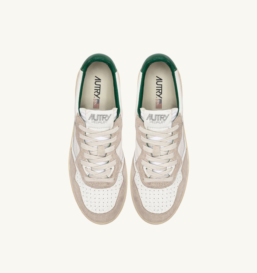 Autry Medalist Low Sneakers Leather Suede Green Green / White | 4685-ZSFIW