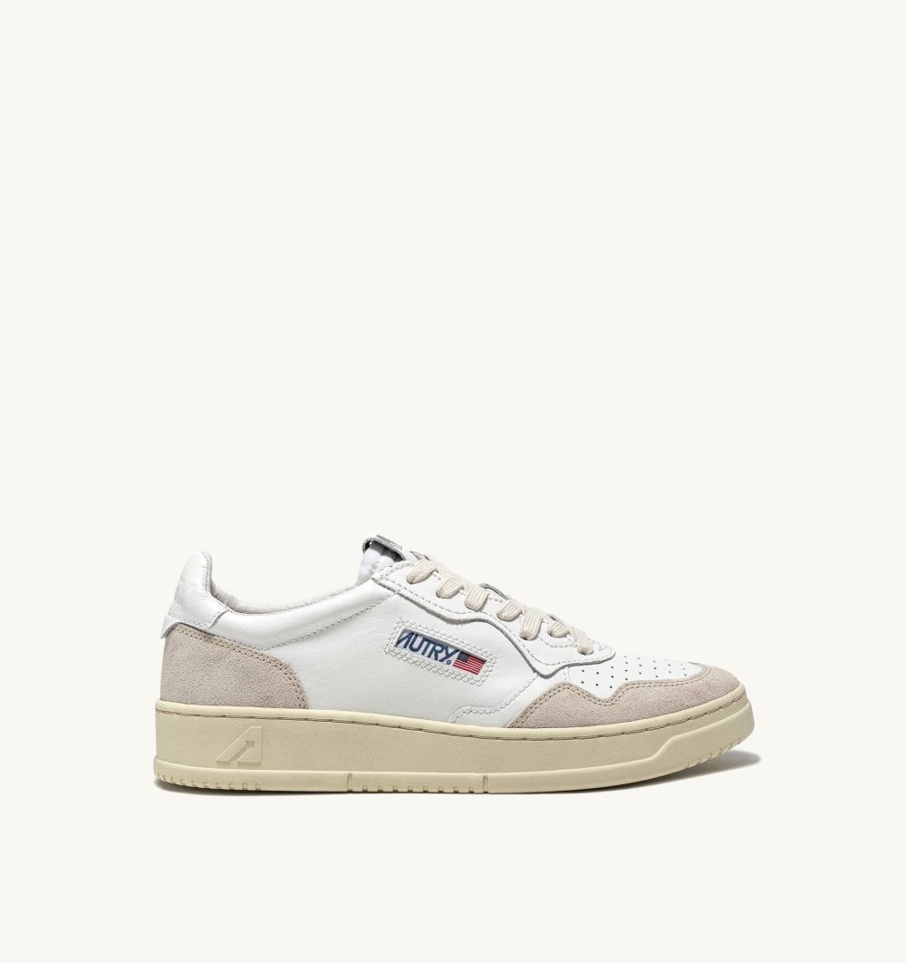 Autry Medalist Low Sneakers Leather Suede White | 2670-RILME