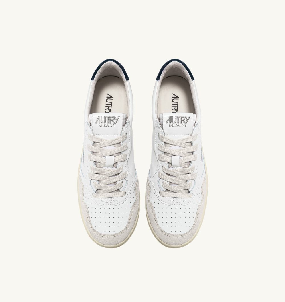 Autry Medalist Low Sneakers Leather Suede White / Blue | 8946-YXWAD