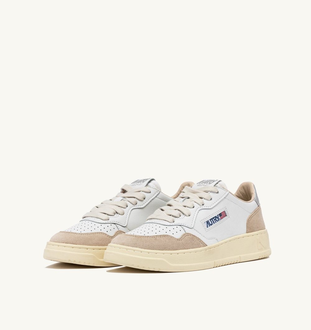 Autry Medalist Low Sneakers Leather White | 6291-VRALP