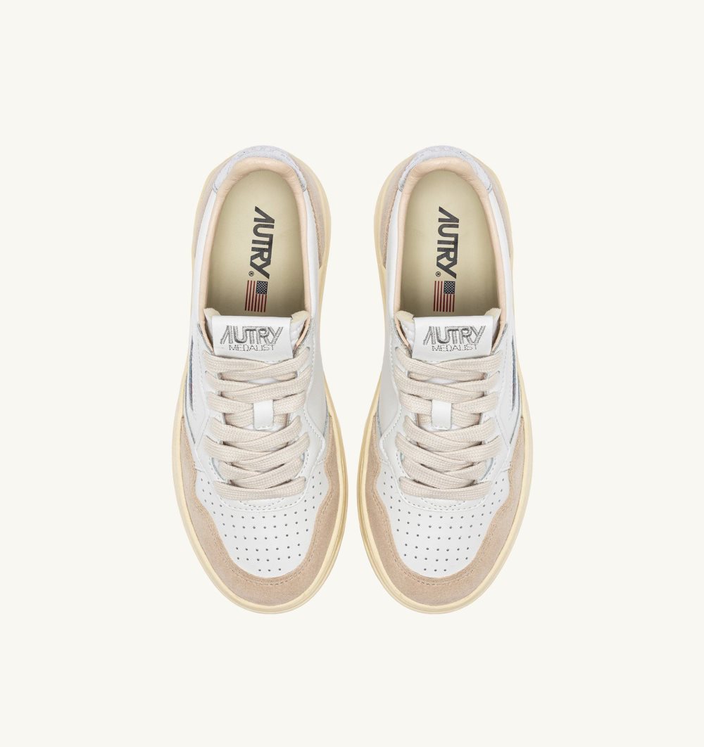 Autry Medalist Low Sneakers Leather White | 6291-VRALP