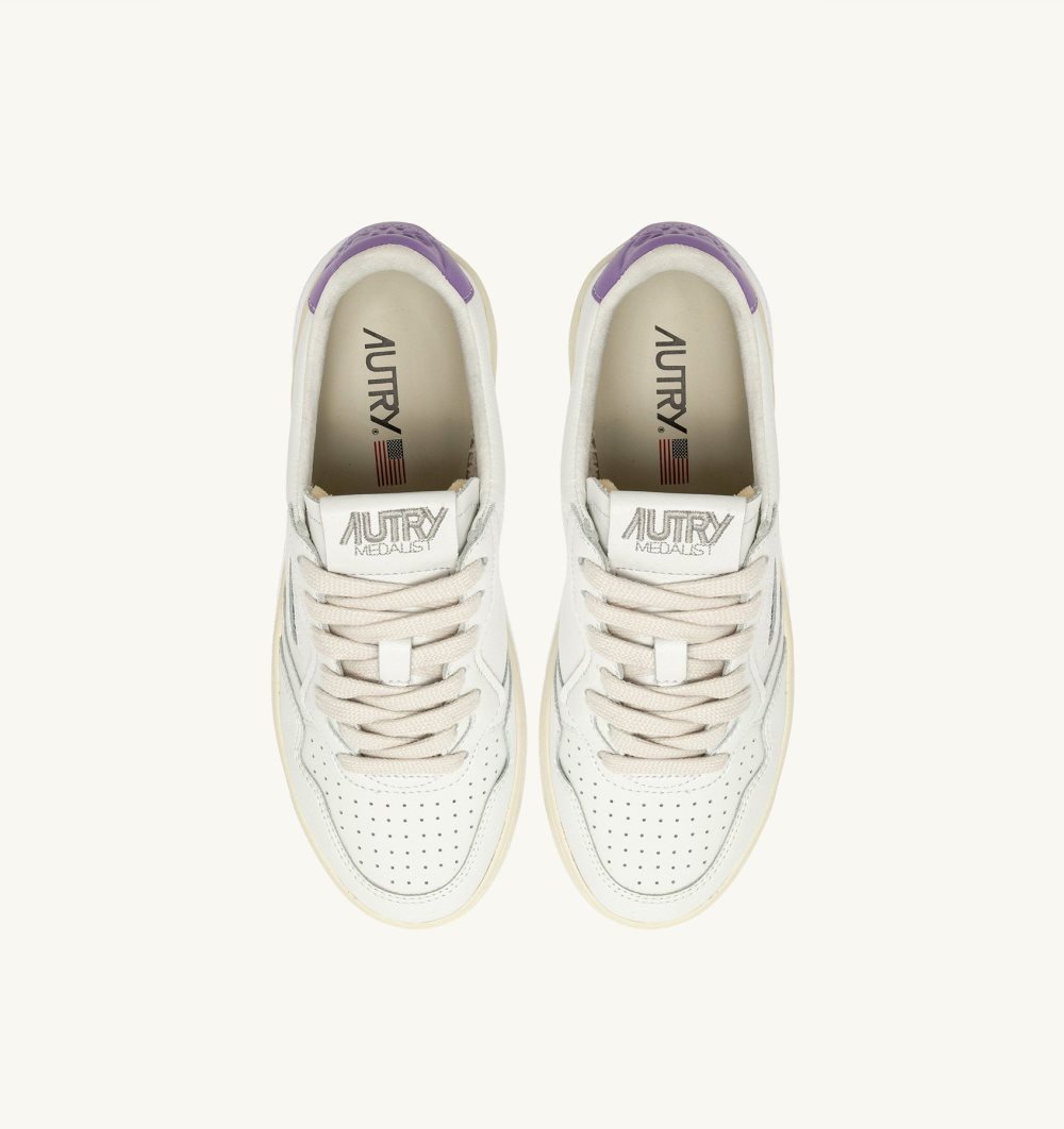 Autry Medalist Low Sneakers Leather White / Purple | 6145-CQVPM