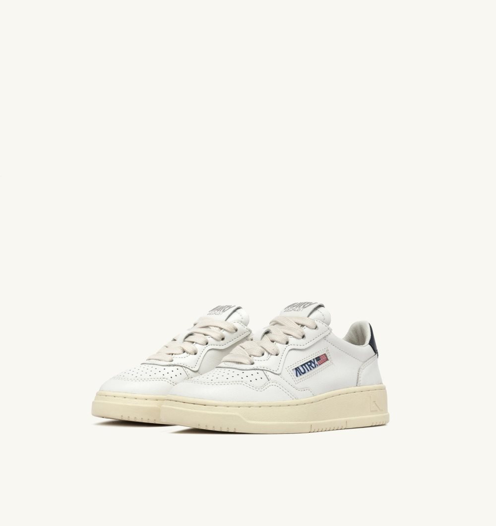 Autry Medalist Low Sneakers Leather White | 5810-CSJOQ