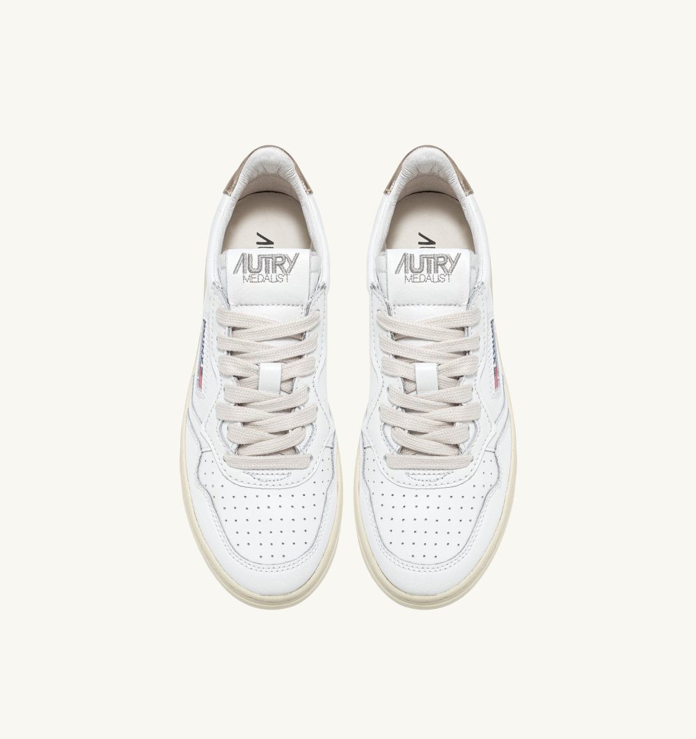 Autry Medalist Low Sneakers Leather White / Gold | 4032-LXGWR