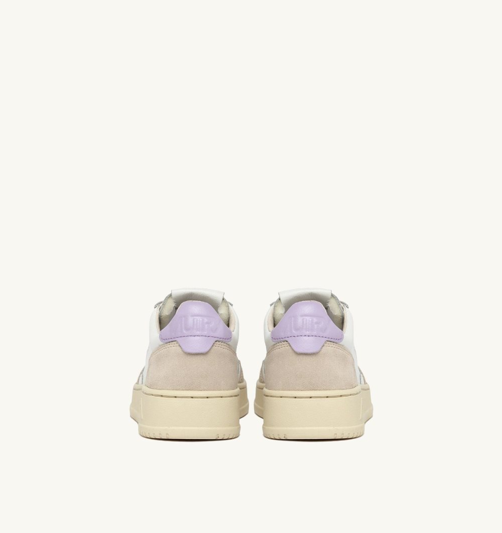 Autry Medalist Low Sneakers Lilac Leather Suede White / Purple | 7930-HVUEB