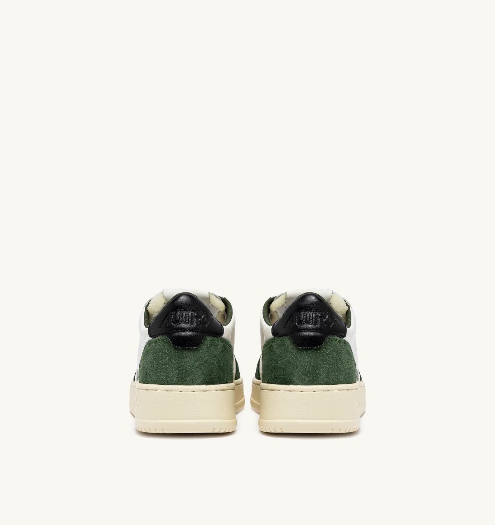 Autry Medalist Low Sneakers Military Suede Leather Green / White | 9753-RFHSM