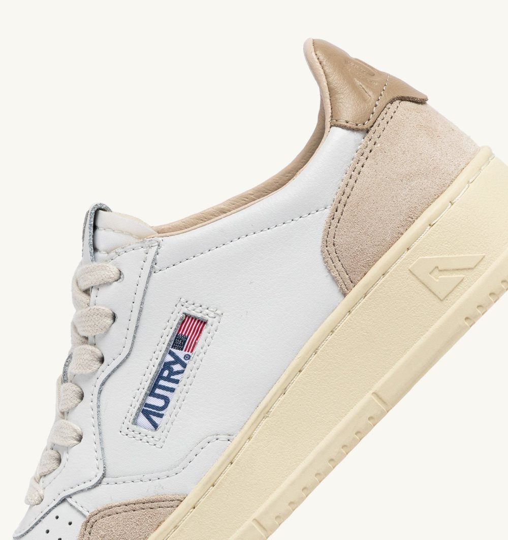 Autry Medalist Low Sneakers Pepper Leather Suede White / Beige | 4203-BPNVC