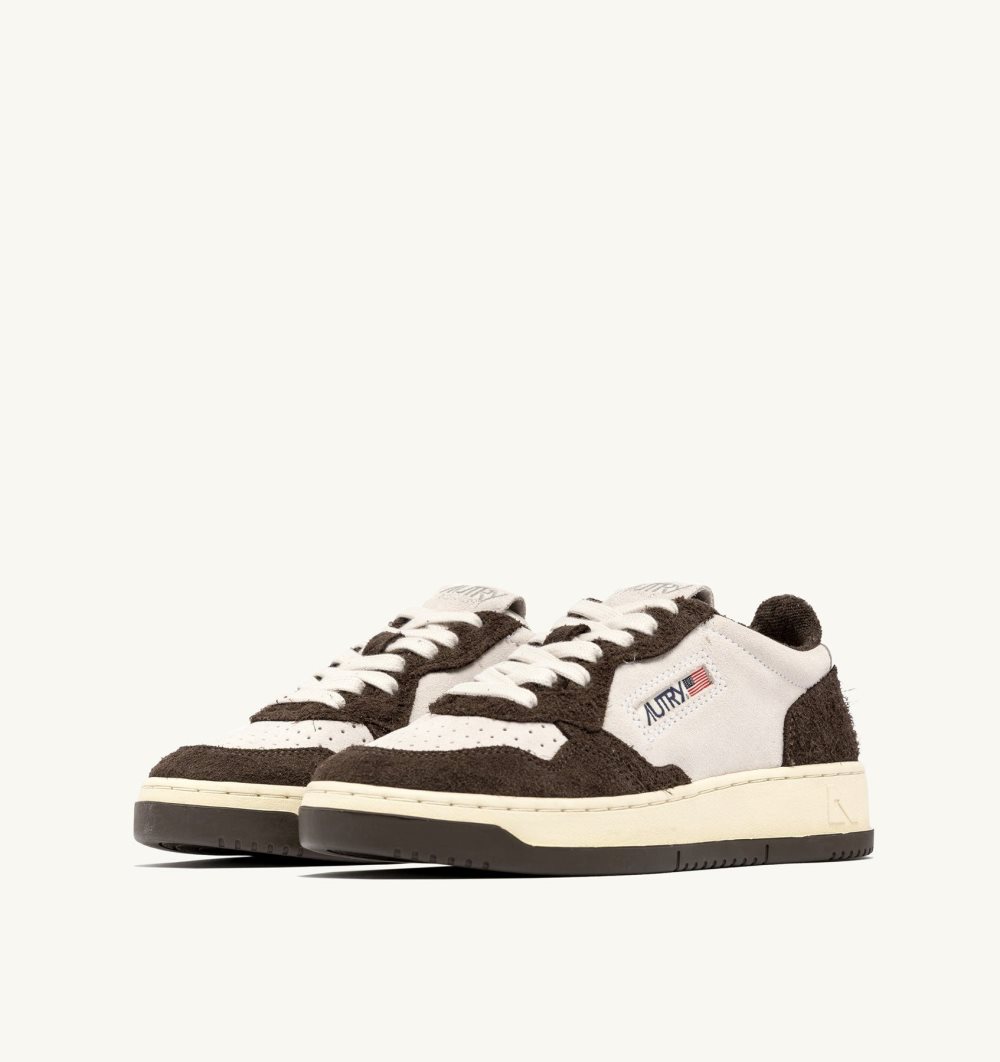 Autry Medalist Low Sneakers Suede Black / White | 1482-KSWVG