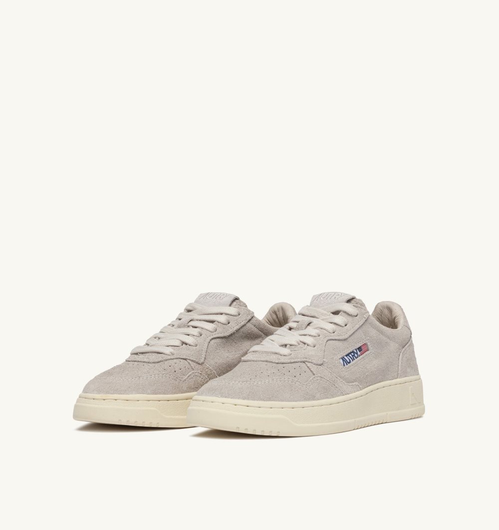 Autry Medalist Low Sneakers Suede White | 8432-LDUNJ