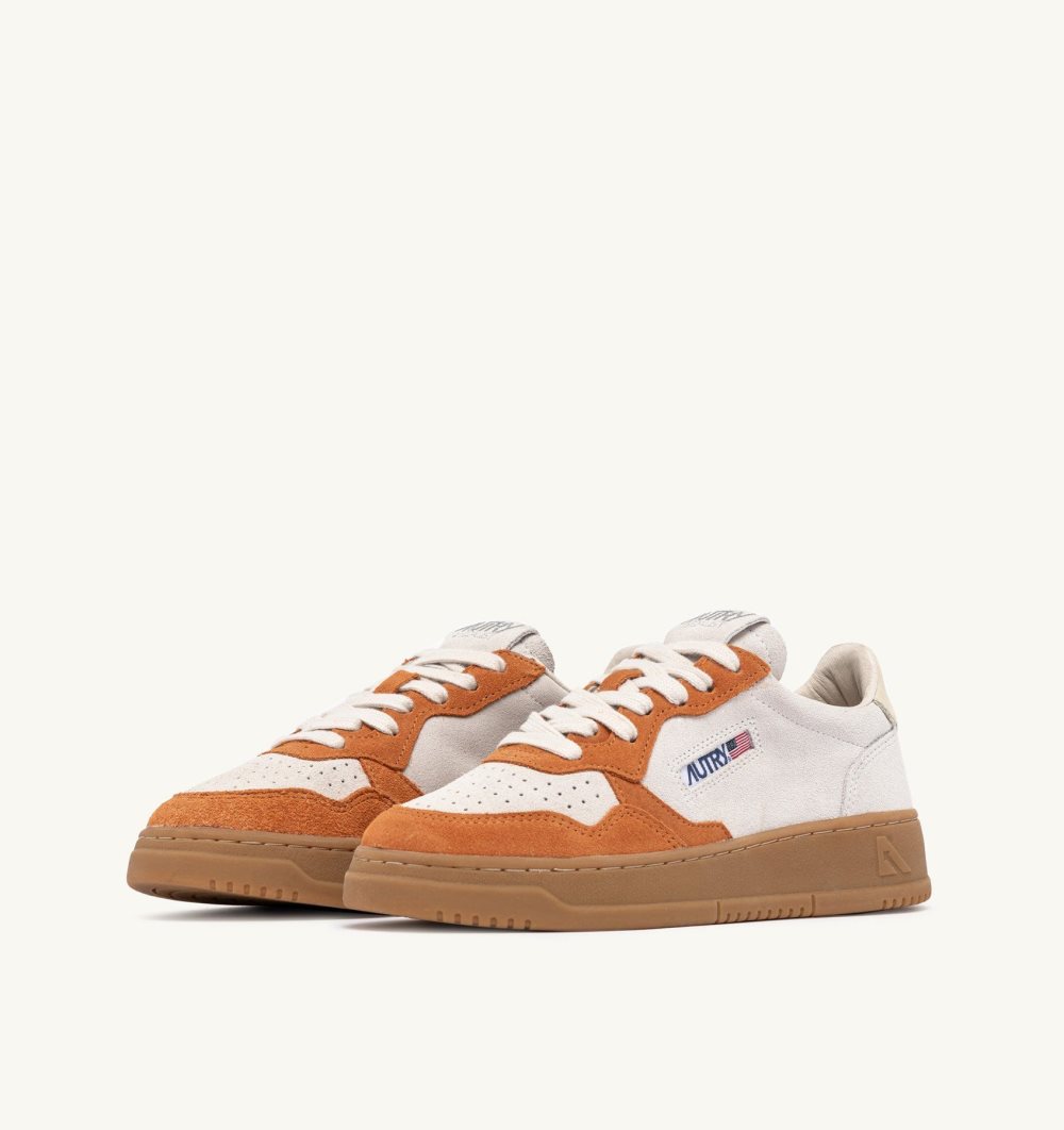 Autry Medalist Low Sneakers Suede White | 9654-LPDJE