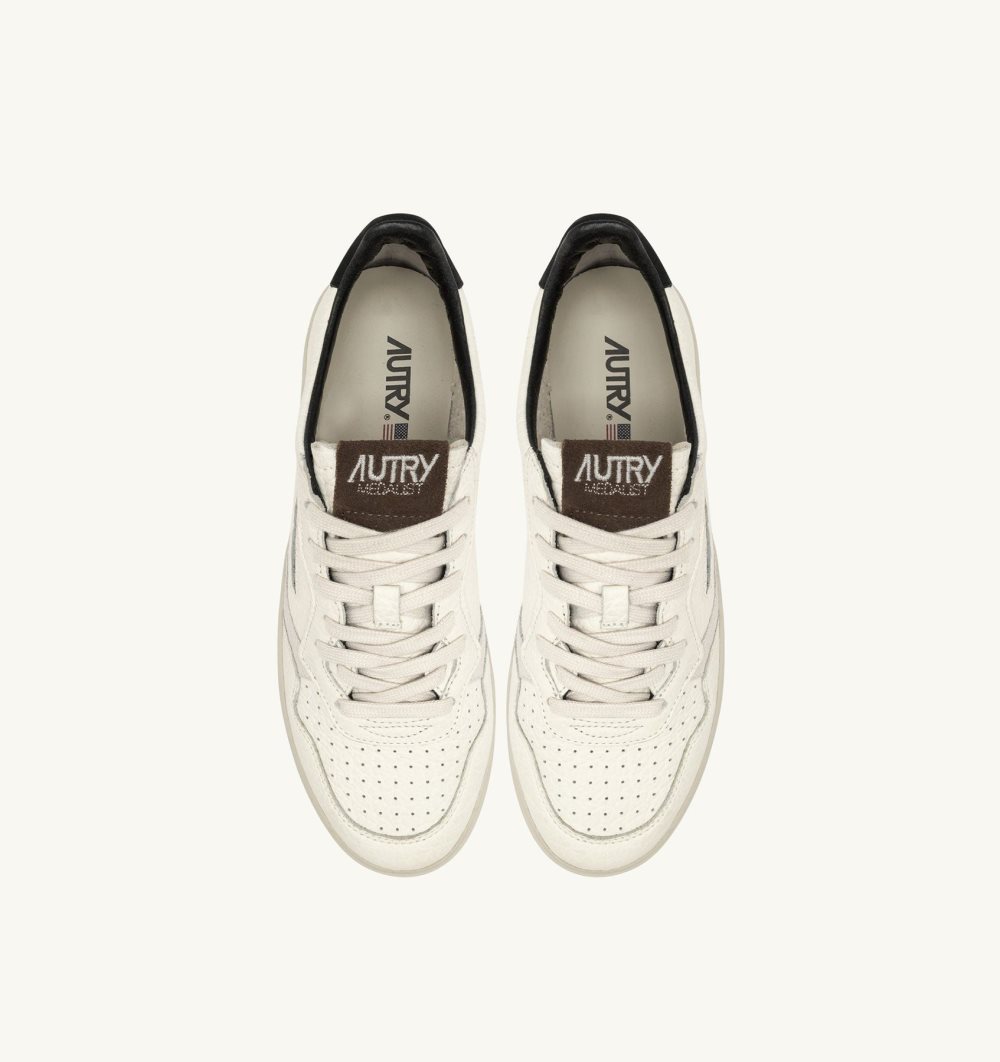 Autry Medalist Low Sneakers TextuLeather Details White | 6785-AOZWR