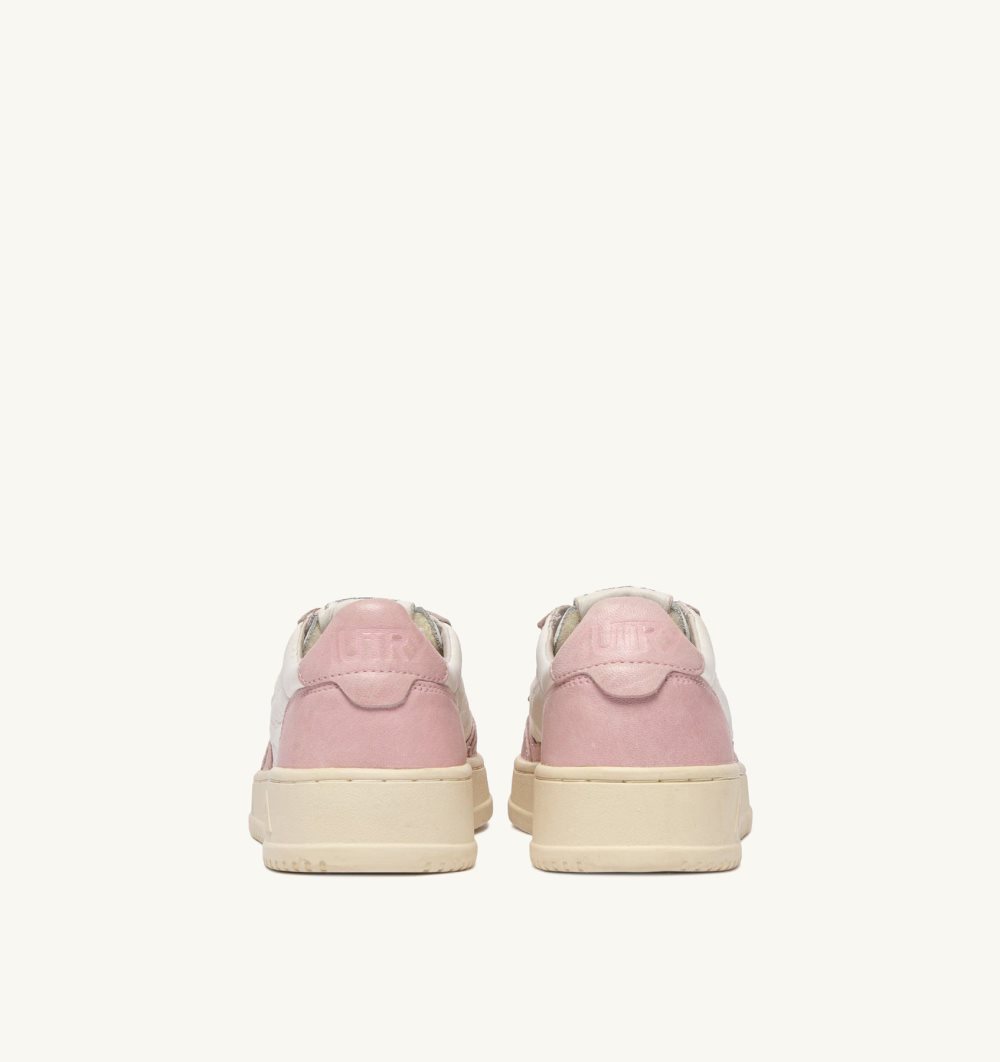 Autry Medalist Low Sneakers Washed Goatskin White / Pink | 0618-KBSVJ