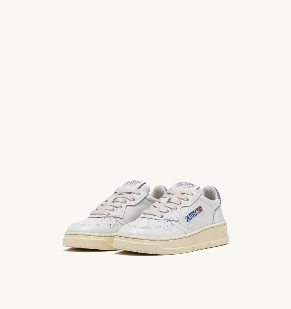 Autry Medalist Low-top Sneakers Leather White / Purple | 1246-UVTRC