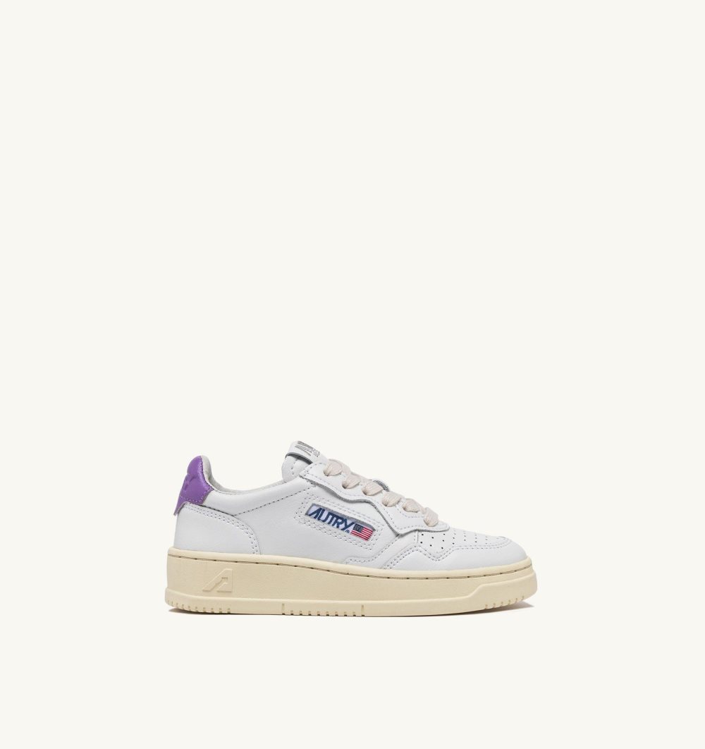 Autry Medalist Low-top Sneakers Leather White / Purple | 1246-UVTRC