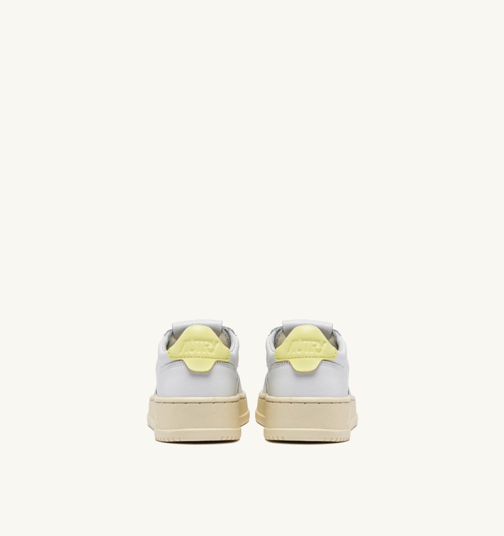 Autry Medalist Low-top Sneakers Leather Yellow / White | 7301-VIMQW