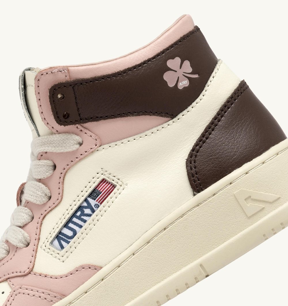 Autry Medalist Mid Sneakers Leather White / Pink | 6017-RFUTL