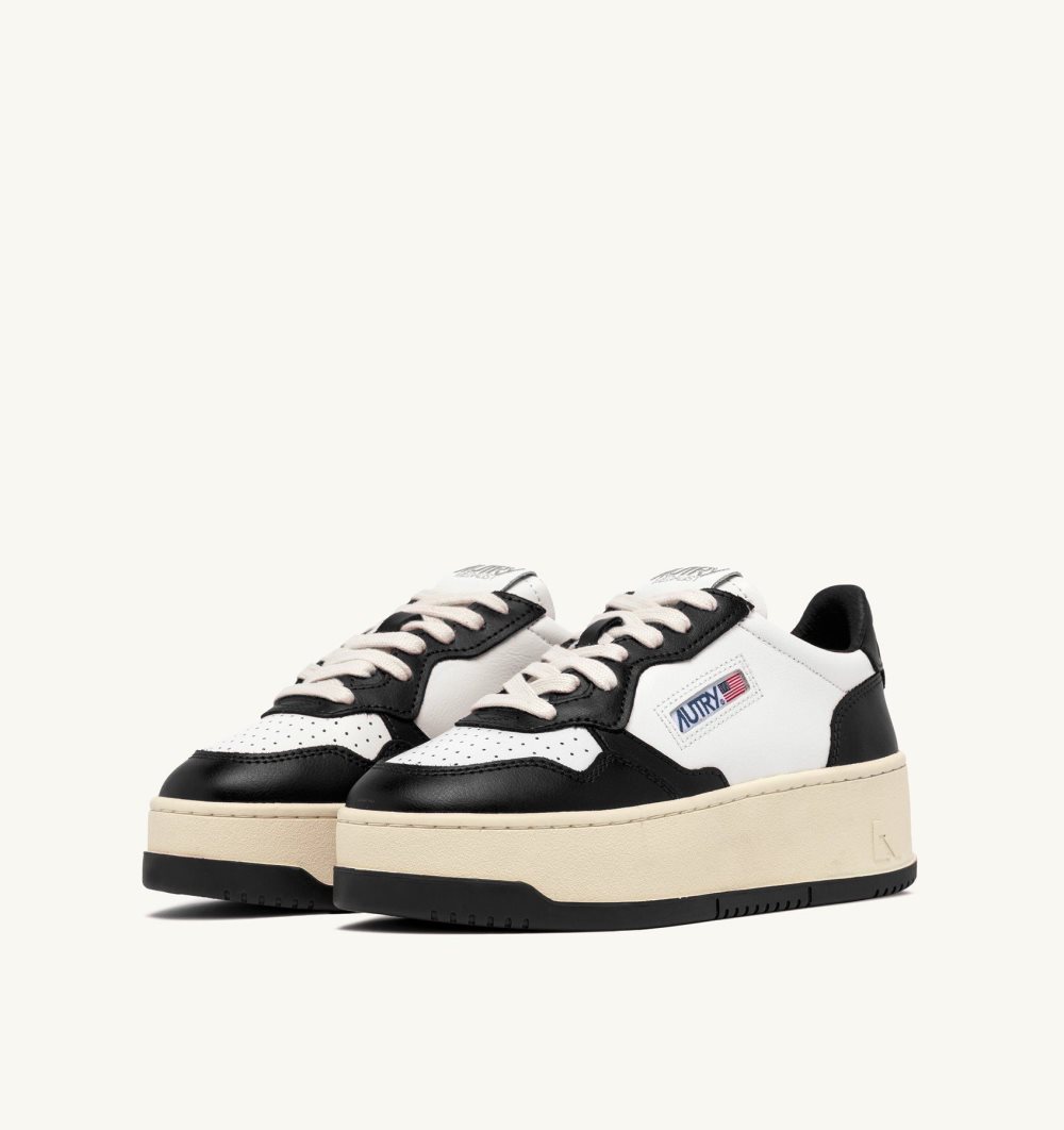 Autry Medalist Platform Sneakers Leather Black / White | 2563-AFYXC