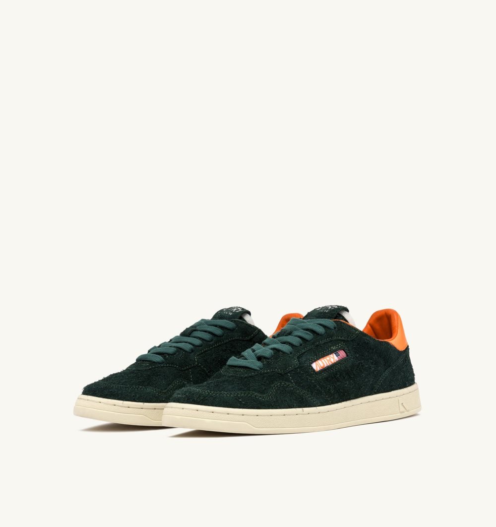 Autry New Flat Low Sneakers Bottle Autumn Glory Suede Green / Orange | 0692-LPZNR