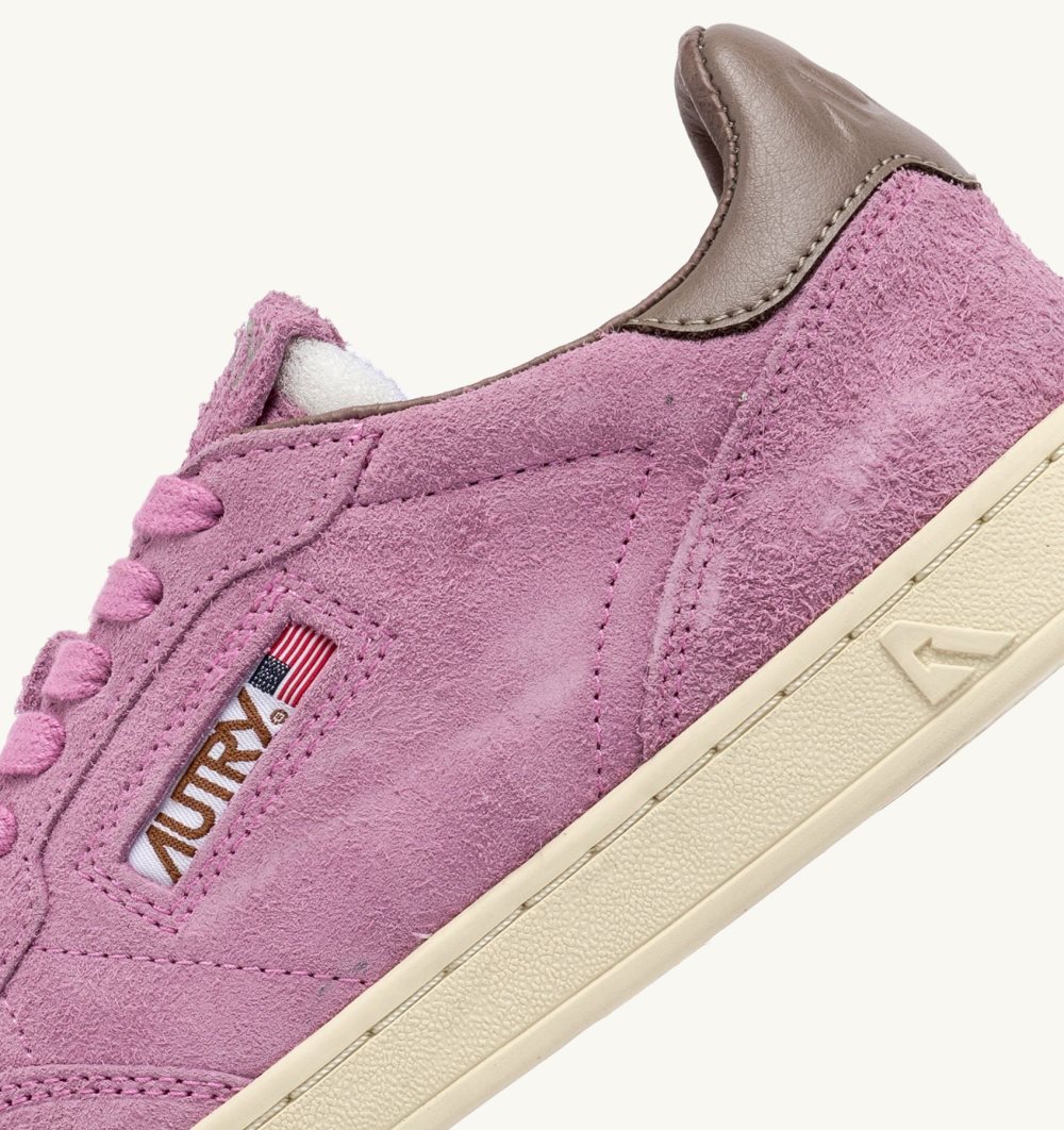 Autry New Flat Low Sneakers Fuchsia Slate Suede Pink | 4957-LTVIG