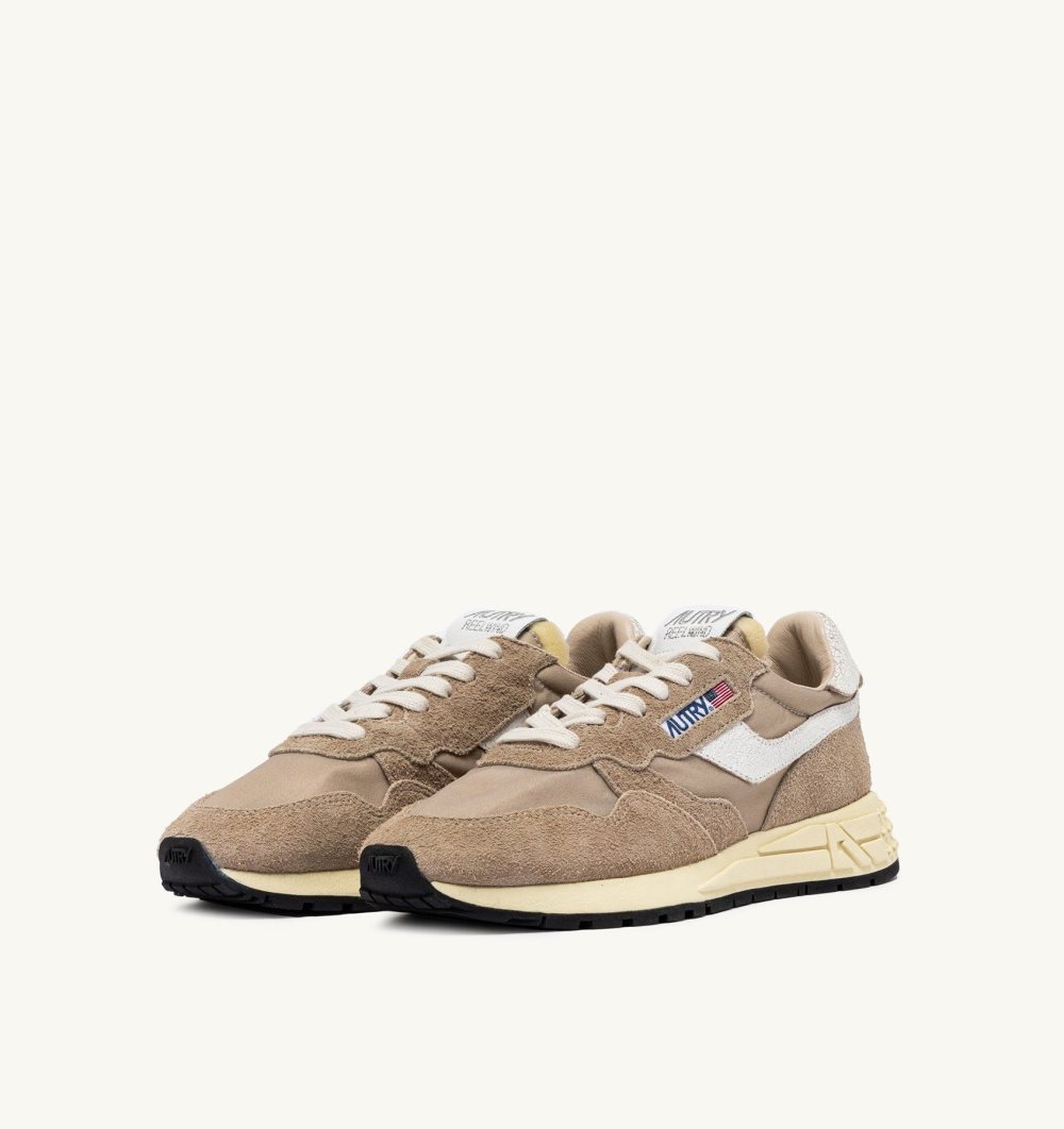 Autry Reelwind Low Sneakers Pepper Cracked Leather Nylon Beige | 3197-IRHTK