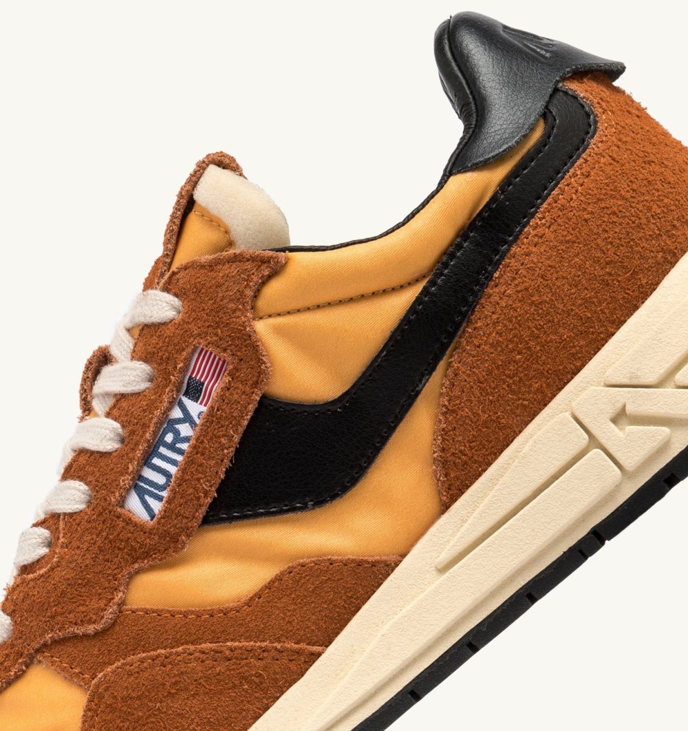 Autry Reelwind Low Sneakers Sunset Nylon Suede Orange | 8372-IPGSC